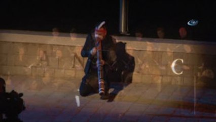 Anzaklar Atalarını Unuttu. Anzak Törenlerinde Alanlar Boş Kaldı