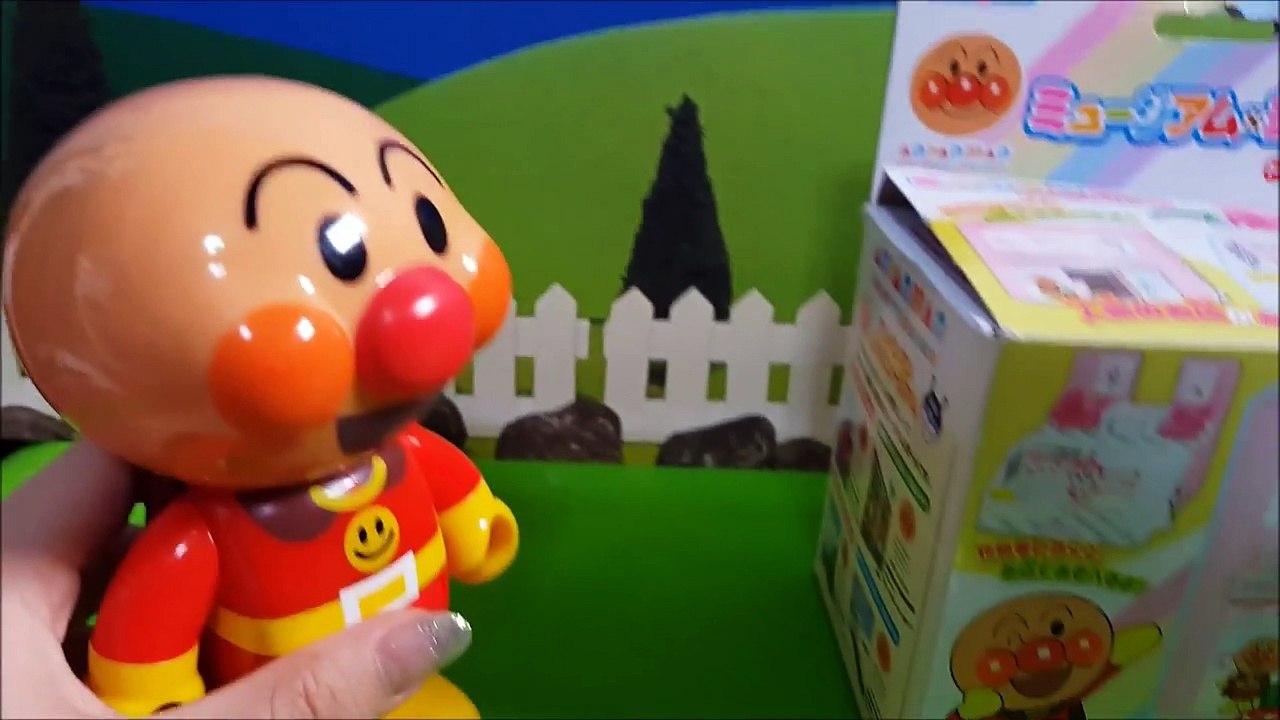 Miniature Toys アンパンマン アニメおもちゃ バイキンマン ドキンちゃんカフェを...