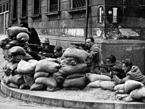 CORO RESISTENTE (23 APRILE 2017 A NIGUARDA, ZONA 9 MILANO)