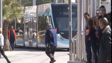 Çocukların Tehlikeli Yolculuğu Kamerada