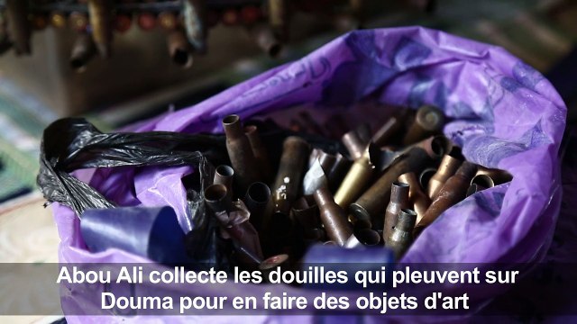 En Syrie, des objets d'art conçus avec des obus
