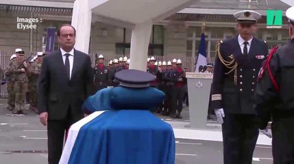 L'hommage de Hollande à Xavier Jugelé: "La France a perdu l'un de ses fils"