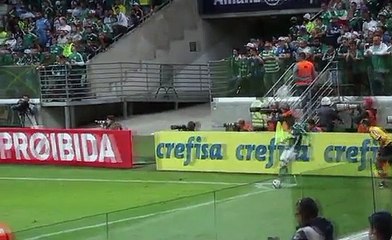 Felipe Melo'dan ilginç ve güldüren bir gol