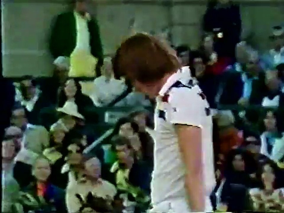 USO 1977 Final - Connors vs Vilas part 3/4