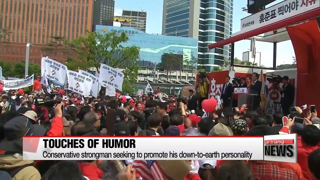 Presidential candidates get creative to reach voters on and offline