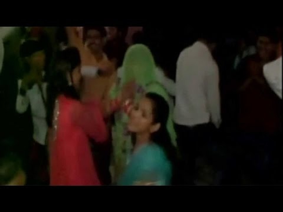 Doctors of a Bulandshahr hospital dance on Bollywood tunes as patients suffers