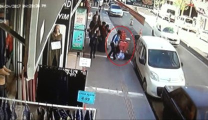 Kadınların Bıçaklı Kavgası Kanlı Bitti