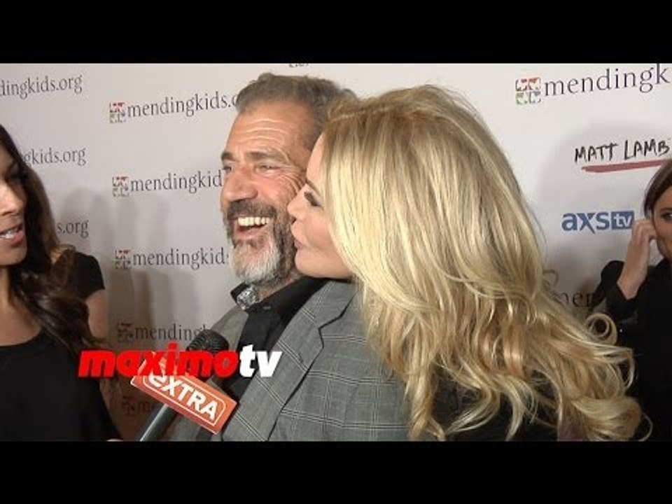 Shannon Tweed Flirts With Mel Gibson