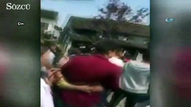 Kadınların bıçaklı kavgası kanlı bitti