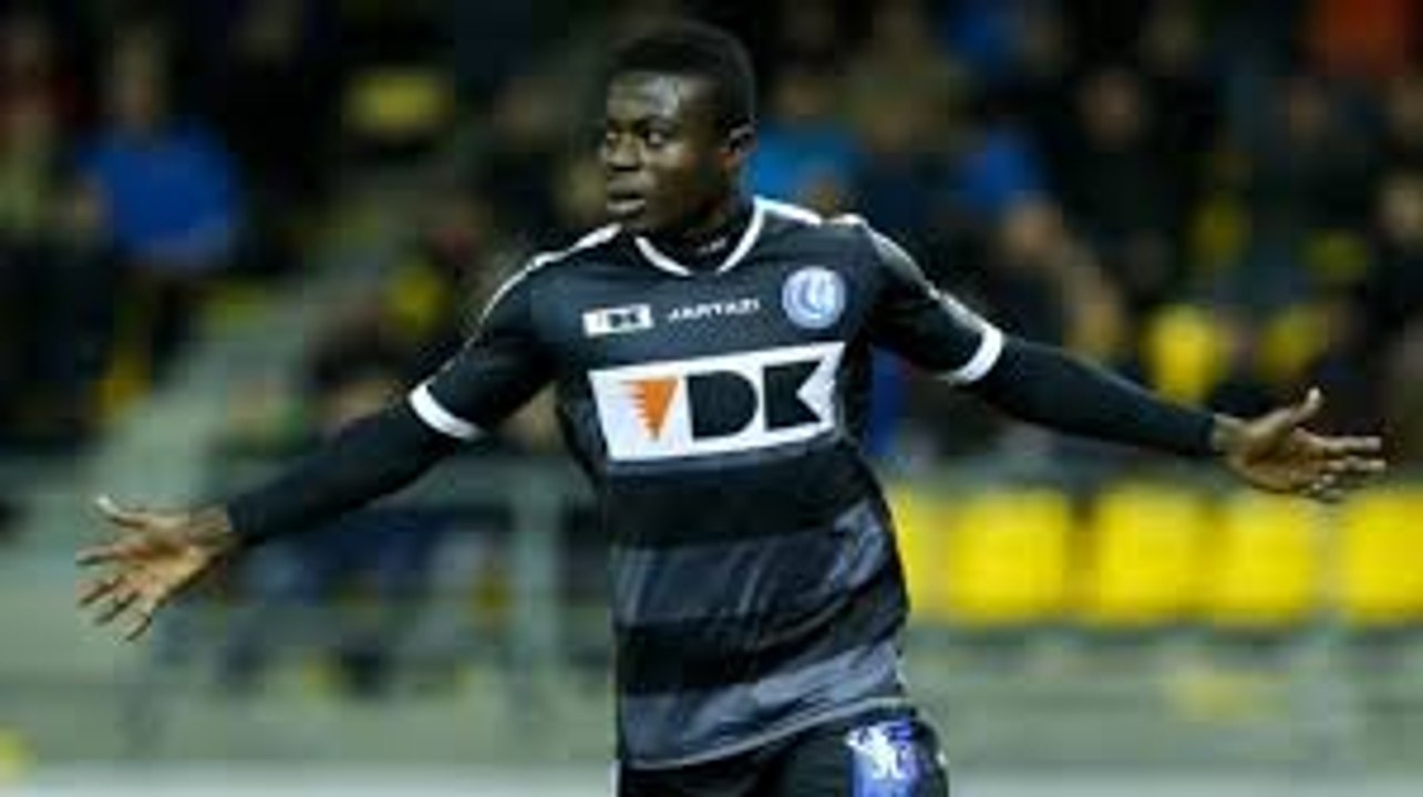 La superbe demi-volée de Moses Simon avec La Gantoise