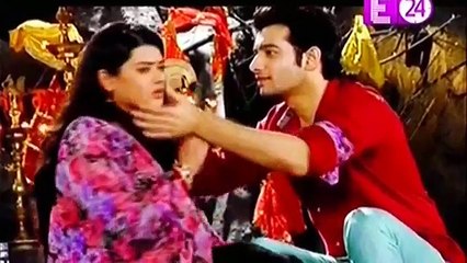 TANO KO RAZI KERNE KI KOSHISH. Kasam tere Pyaar Ki 29 January 2017 News