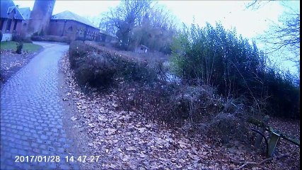 A pied, à cheval, ou en voiture !