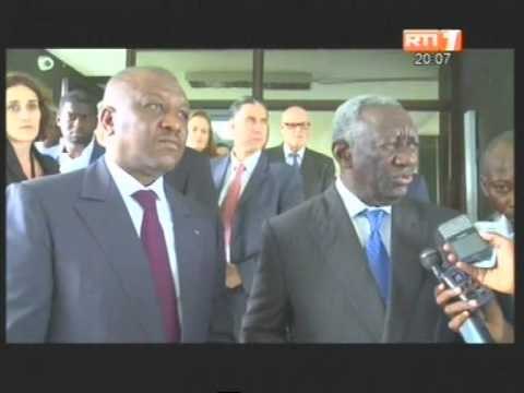 John Kuffor, Président du conseil d'administration Groupe Interpeace reçu par Hamed Bakayoko