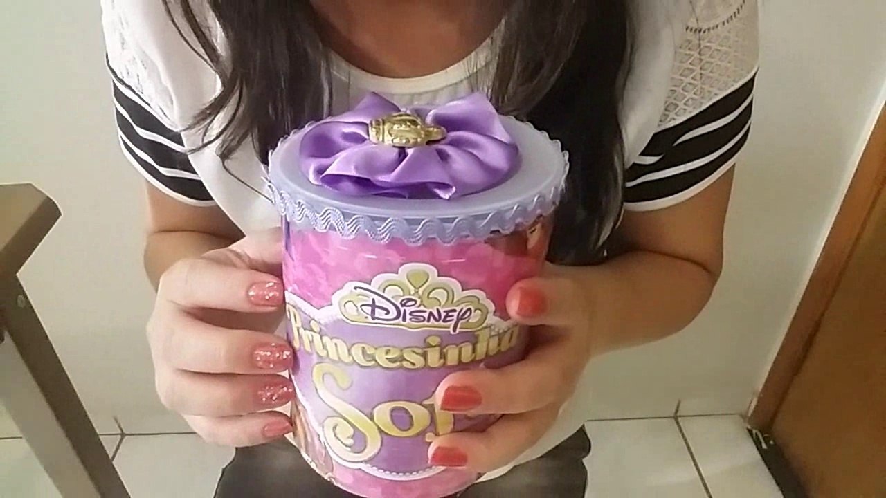ASMR Português - Lembrancinhas de aniversário - comendo pipoca doce