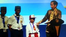 ---Kejadian Lucu dan Unik Pertanyaan Presdien Jokowi ke Anak SD --IKAN KONTOL-- - YouTube