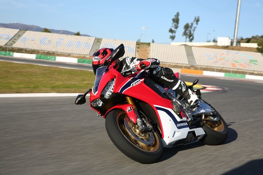 2017 Honda CBR1000RR SP First Ride Review at Portimao