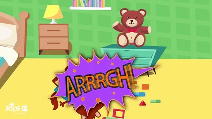 Five Little Peppa Pig Chipmunks Jumping on the Bed 5 Little Monkeys Jumping on the bed Nursery Rhym