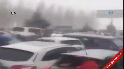 70 araç birbirine girdi