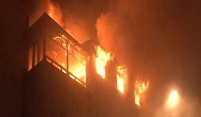 Üsküdar'da korkutan yangın: Facia teğet geçti