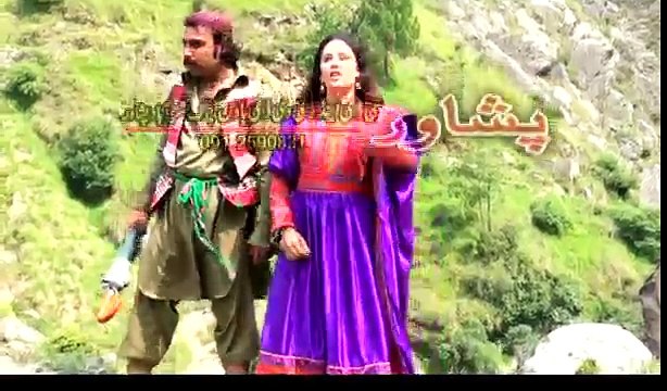 Pashto New Songs 2017 Amin Ulafat & Wagma - Sta Moor Garzi Qoso Ke