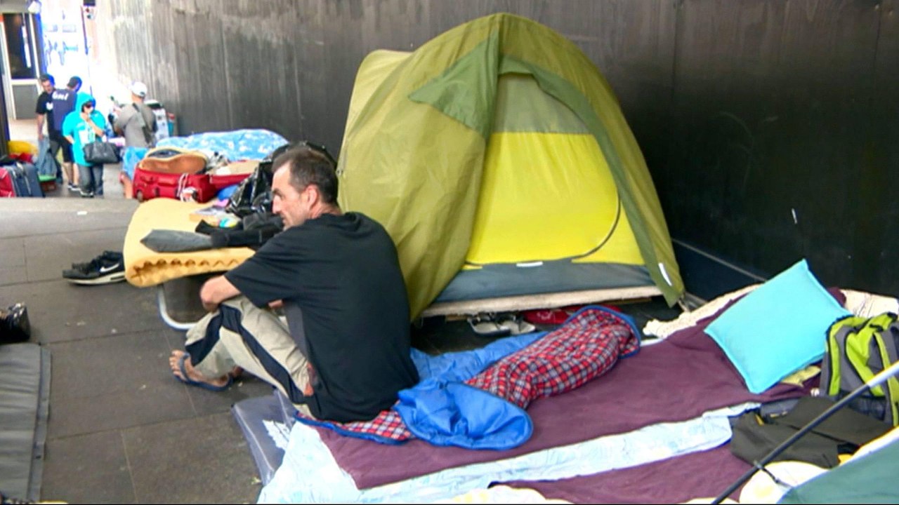 Melbourne wakes up to homelessness crisis