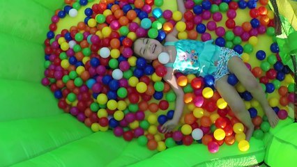 GIANT INFLATABLE SLIDE & BOUNCER by Little Tikes Surprises Hailey + BallPit & WaterSlide Family Fun