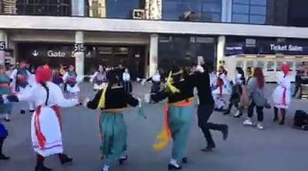 Greek dancing group in Melbourne 2017