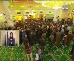 أهالى أسوان يرحبون بالرئيس السيسى عقب أداءه صلاة الجمعة بالمسجد الجامع