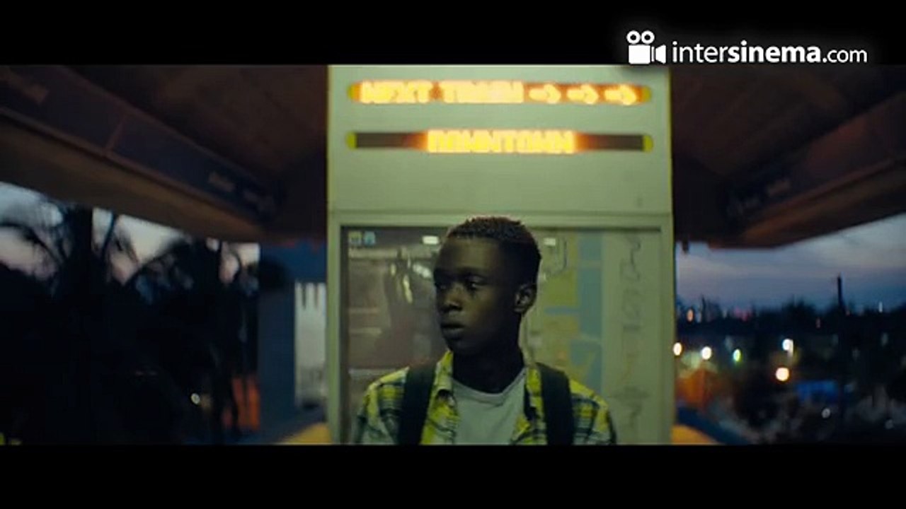 Ay Işığı - Fragman