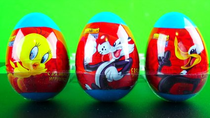 Unwrapping Spiderman and Looney Toones Surprise Eggs!
