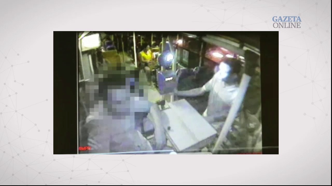 Homem rouba dinheiro de um ônibus transcol