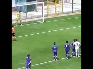 Gaziantep `s Goalkeeper Scored Own Goal After Saving a Penaltyg