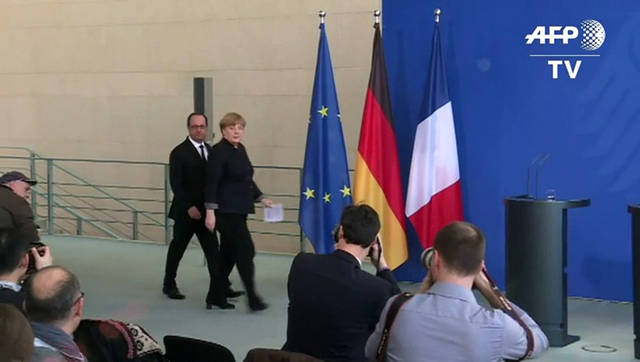 Pour Hollande, Trump représente un "défi" pour l'Europe