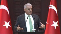 Başbakan Yıldırım Atatürk'ün Partisine Ülkeyi Bölenlerle Kol Kola Girmek Yakışır Mı