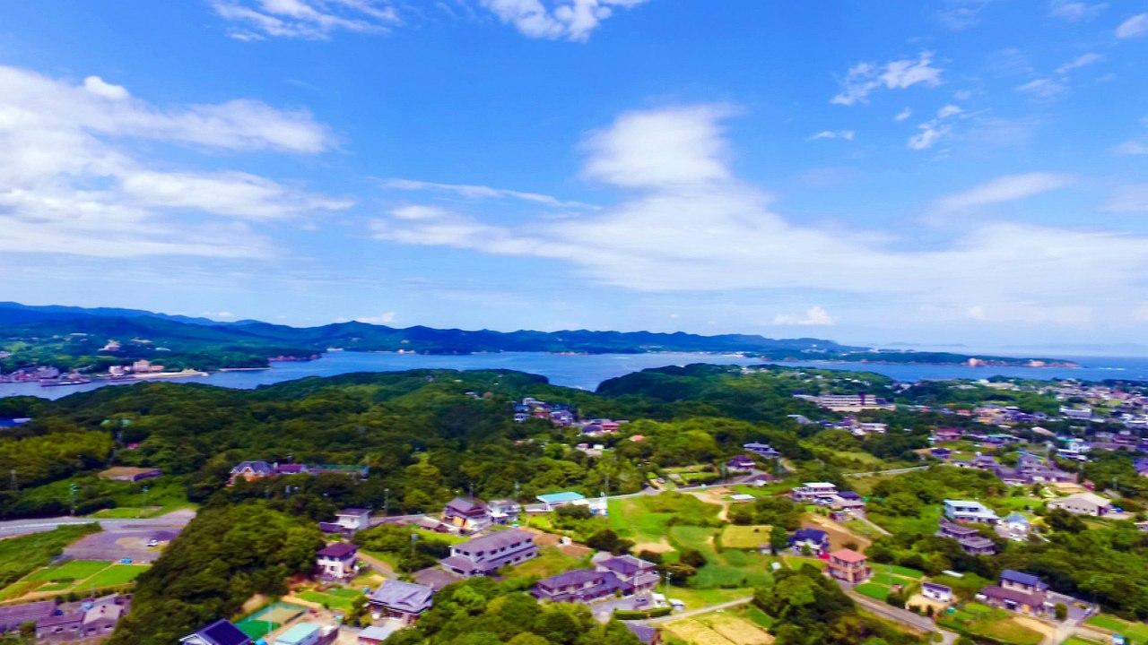 伊勢志摩/安乗岬　活魚問屋の宿まるやすからの上空動画です。安乗岬が一望できますよ!!