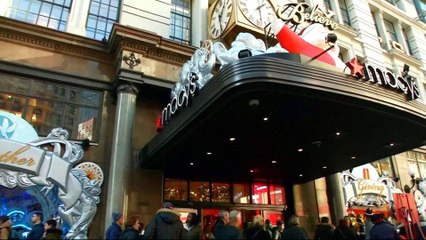 US: Retail shops lose out to thriving online market