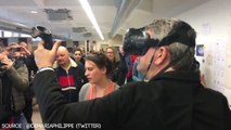 Jean-Luc Melenchon s'essaie à la Réalité Virtuelle et aime ça