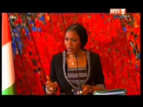 conseil des Ministres extraordinaire:communiqué du conseil des ministres du vendredi 18 octobre 2013