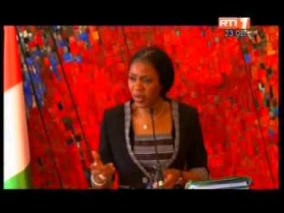 conseil des Ministres extraordinaire:communiqué du conseil des ministres du vendredi 18 octobre 2013