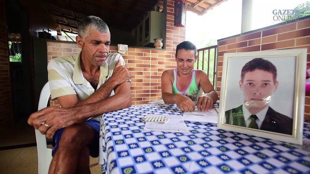 Dor e morte no caminho das pedras