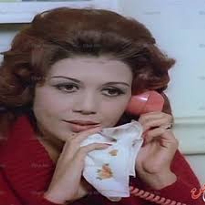 هل تذكرون الفنانة منى جبر شاهد كيف أصبح شكلها الأن بالحجاب بعد غياب طويل(1)