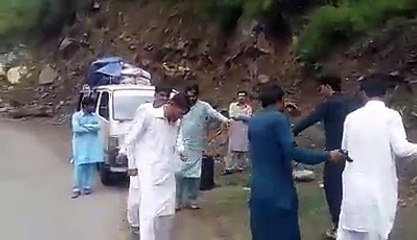 New vedio of khattak dance at Malam Jaba Swat