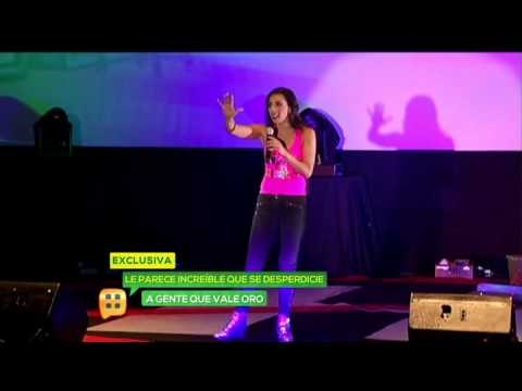 Anabel Ferreira ofrece su hombro a Consuelo Duval