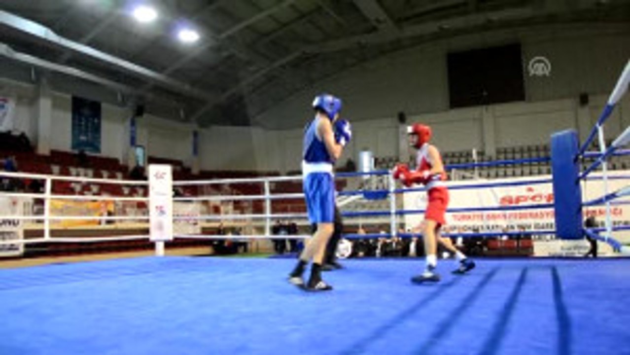 Gözgeç: "Biz Hem 'Evet' Diyoruz Hem de Bu Kutlu Yürüyüşte 'Varız' Diyoruz"