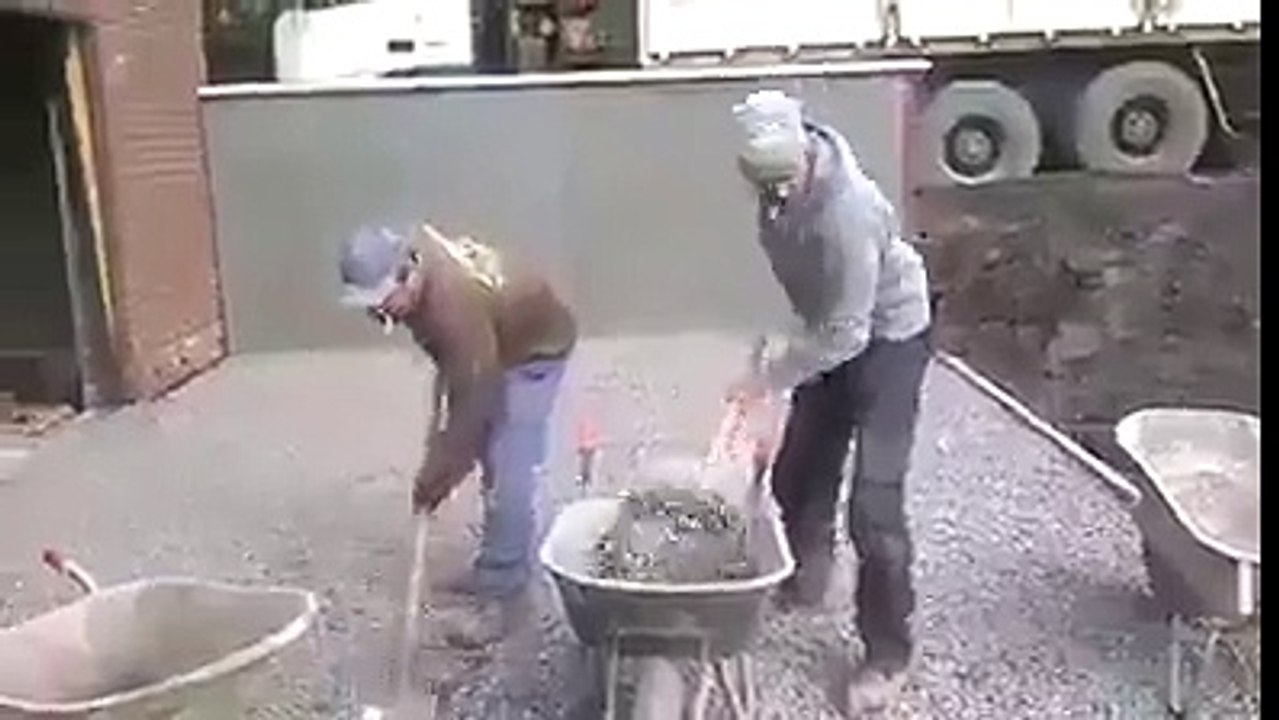 آخر سلطنة مع الحشيش