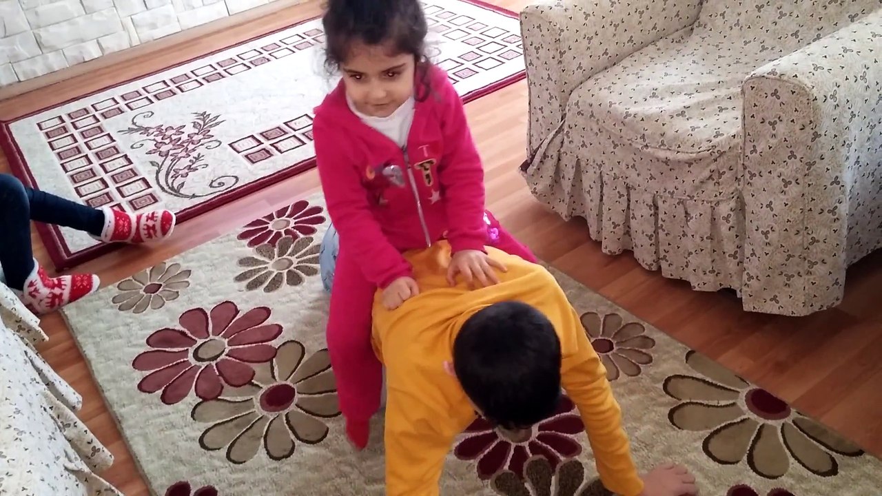 Ayçayla Yusufun Atçılık Oyunu (HD)