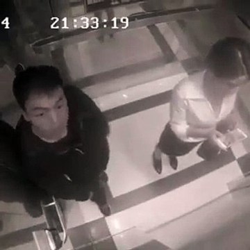 Il harcèle une femme dans l'ascenseur et va le regretter