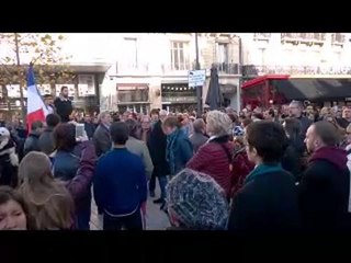 Rassemblement a Dijon : la Marseillaise...