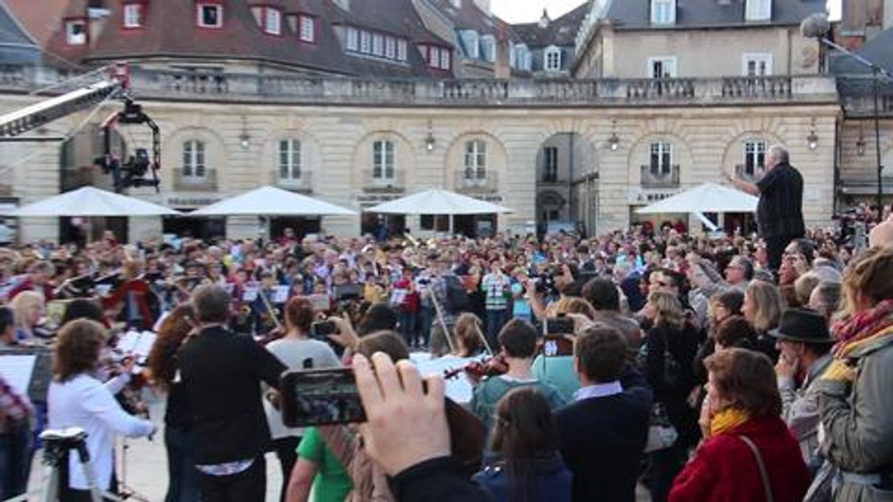 Dijon : le flashmob de Rameau en...