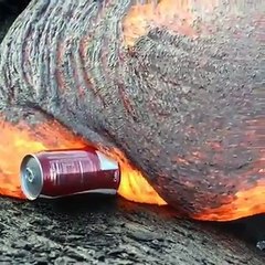 Une canette de Coca dans la lave, ça donne quoi?